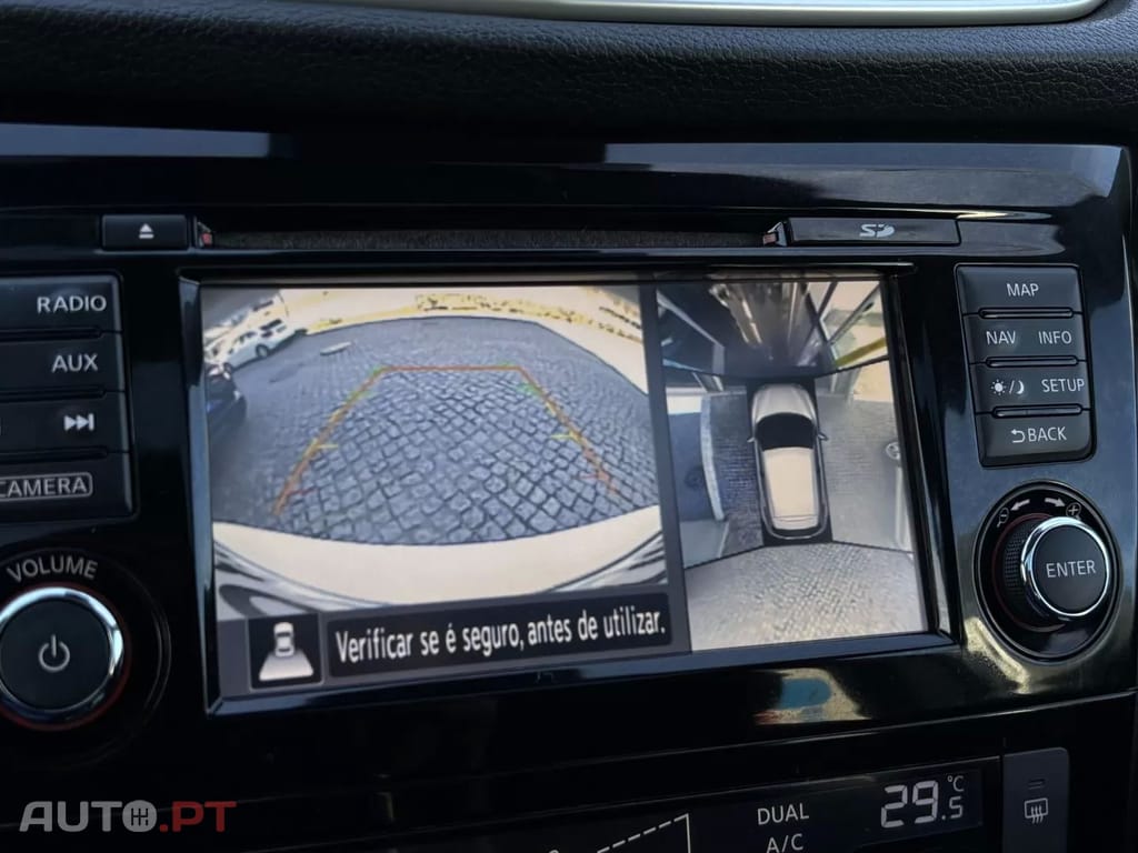 Nissan Qashqai 1.5 dCi N-Connecta Led