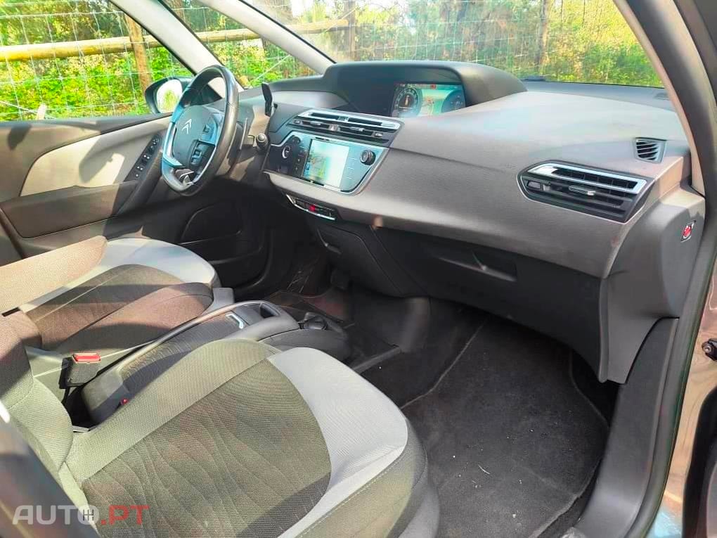 Citroen C4 Picasso 1.6 HDI 115cv Automático / 150€ mês