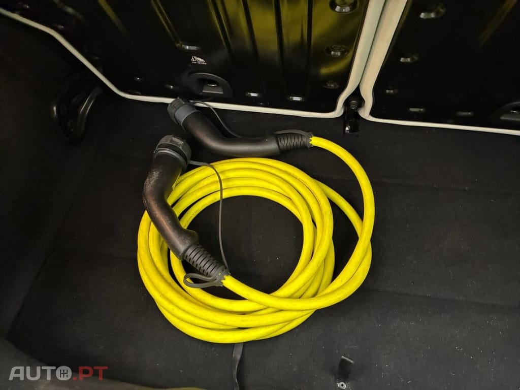 Fiat 500e La Prima