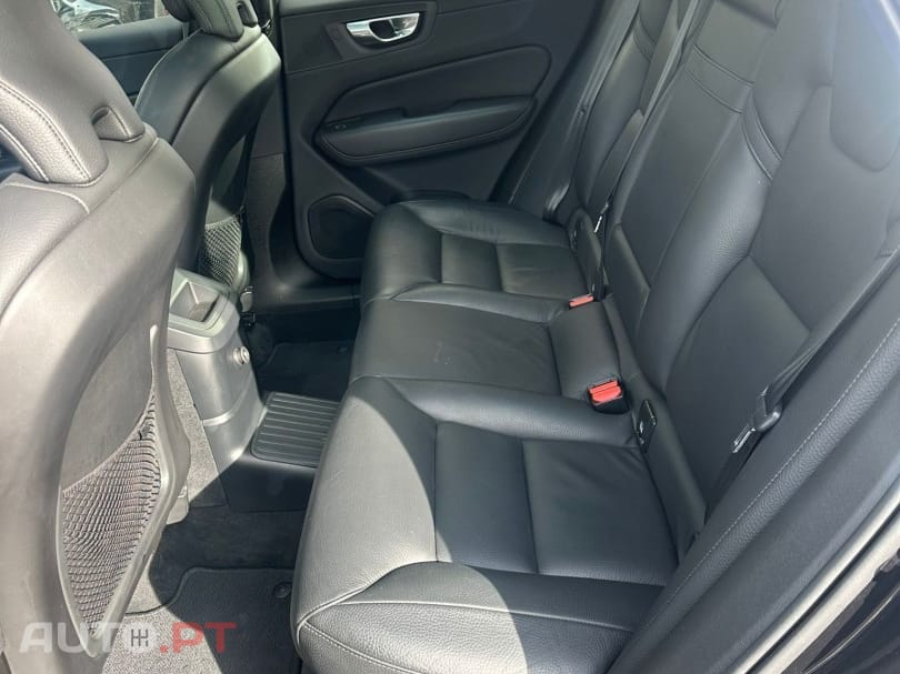 Volvo XC60 2.0 T8 PHEV Inscription Expression AWD