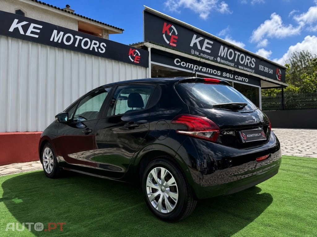 Peugeot 208 1.5 BlueHDi Active Business Pack