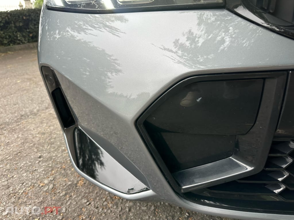 BMW 330 e Touring Pack Desportivo M Auto