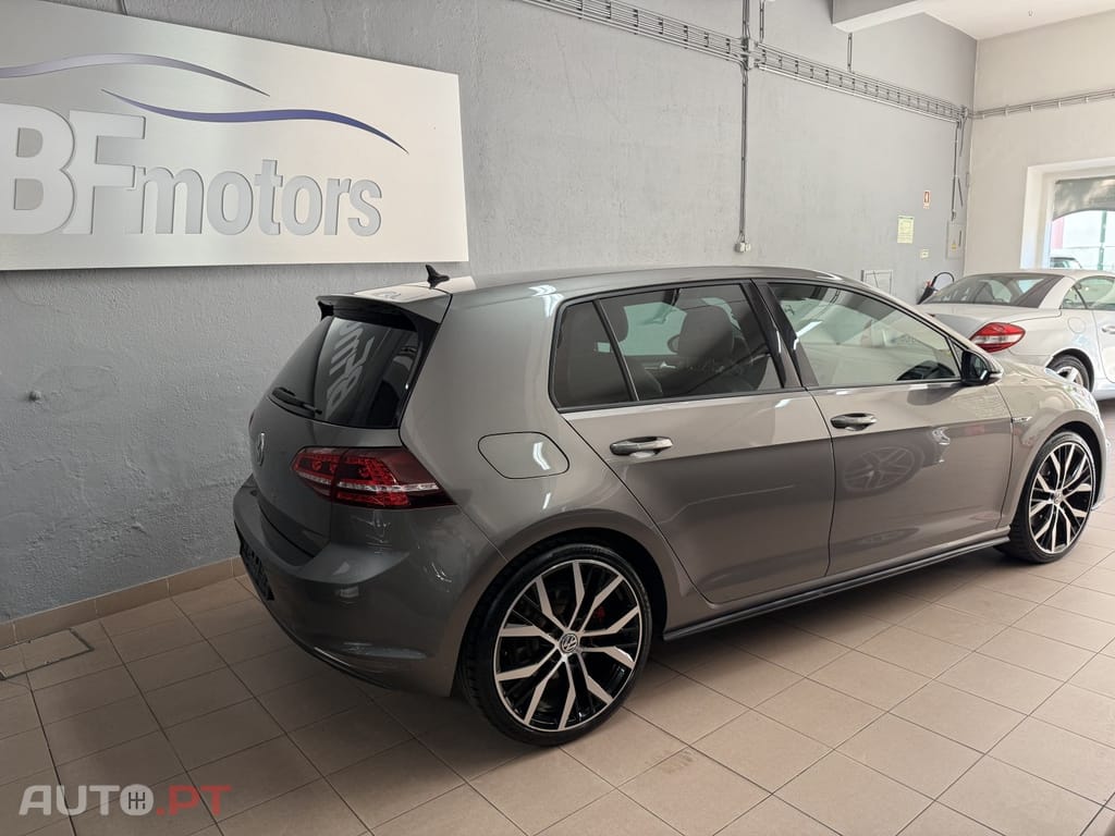 Volkswagen Golf 2.0 TDi GTD