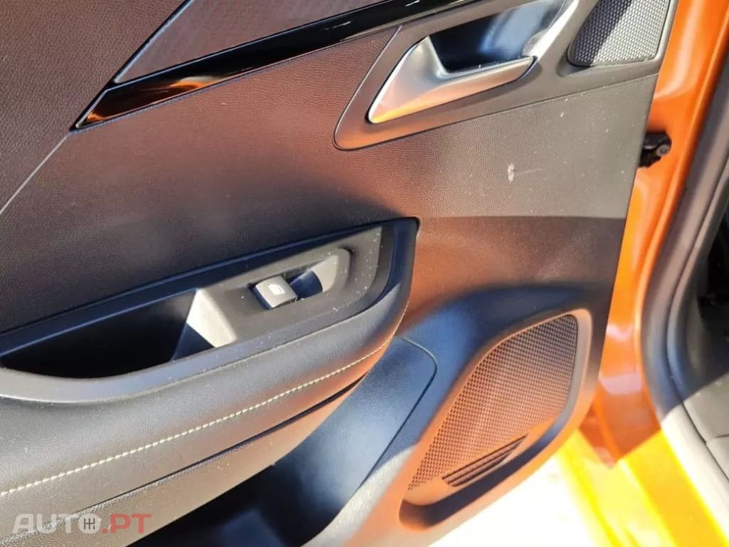 Peugeot E-2008 GT Line