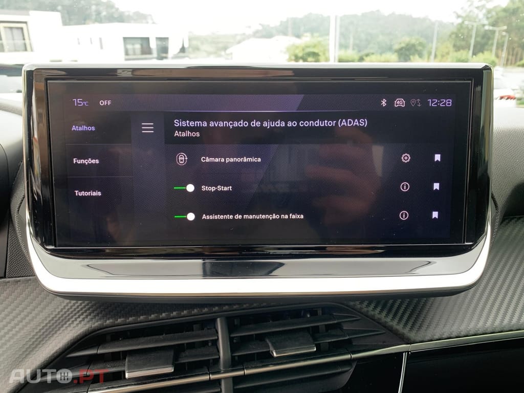 Peugeot 2008 1.5 BlueHDi Allure EAT8