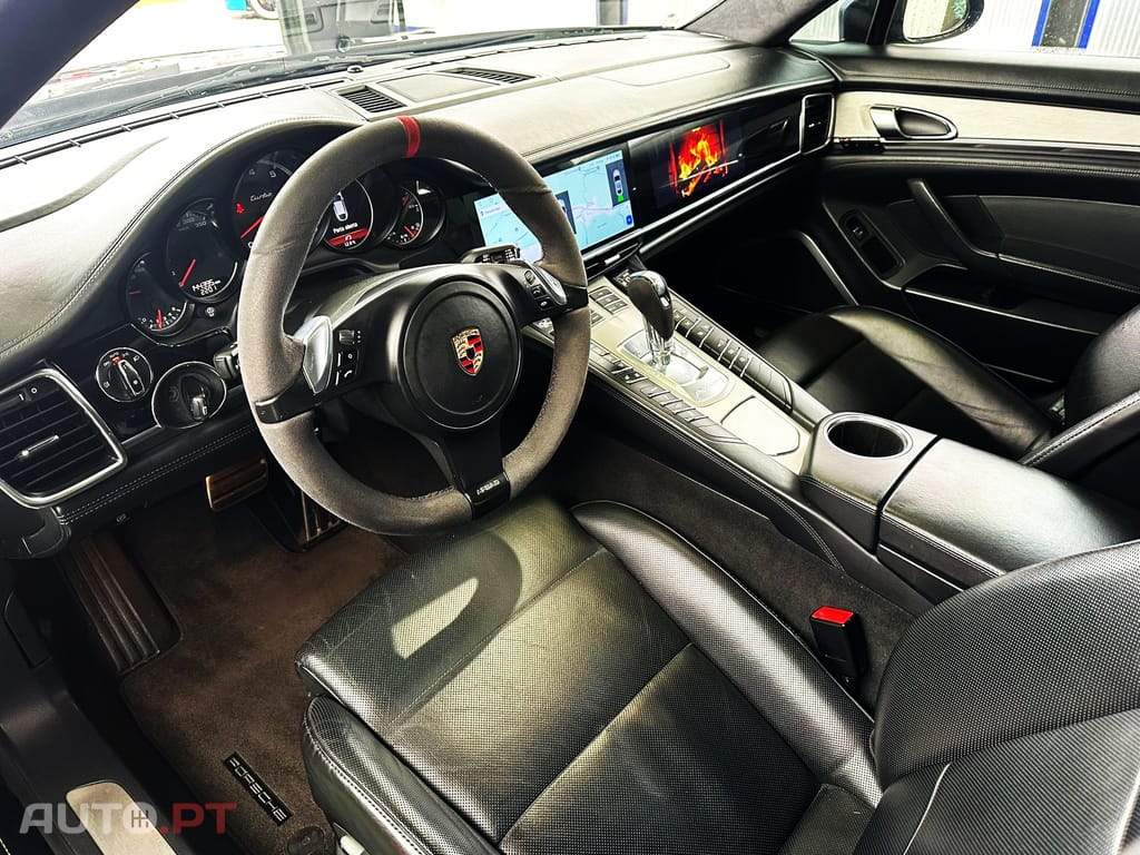 Porsche Panamera Turbo PDK