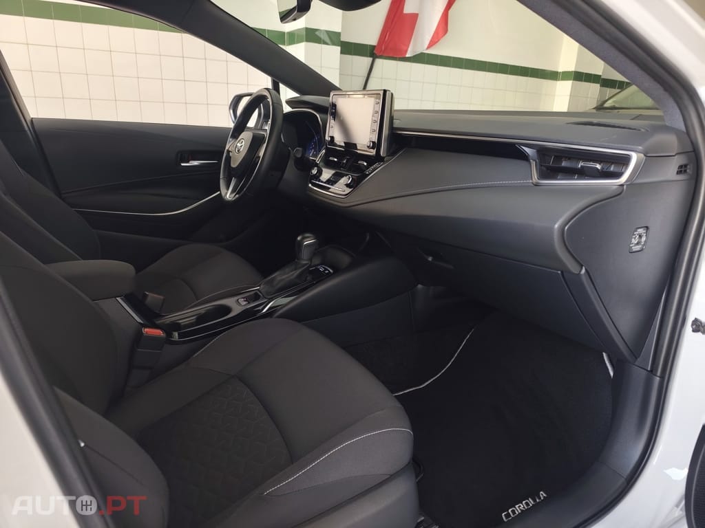 Toyota Corolla Touring Sports 1.8 Hybrid Comfort+P.Sport