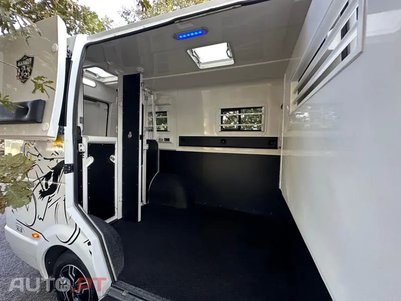 Renault Master III CCB Barbot Polyvan D5 XLS