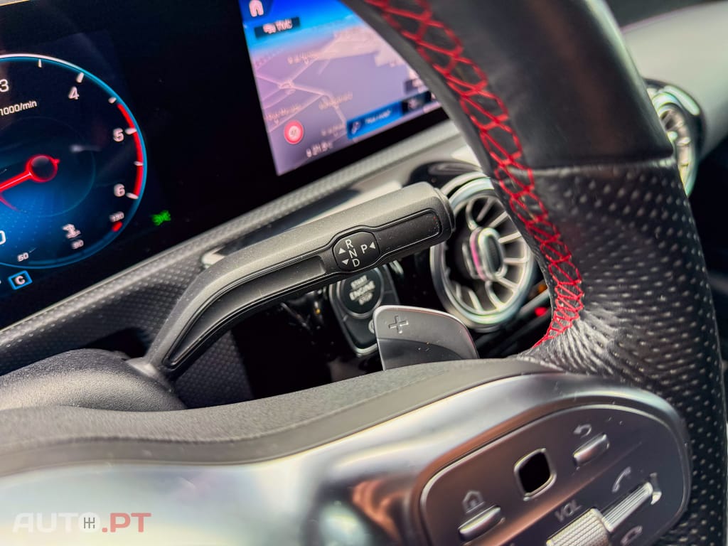 Mercedes-Benz CLA 220 d Shooting Brake AMG Line Aut.