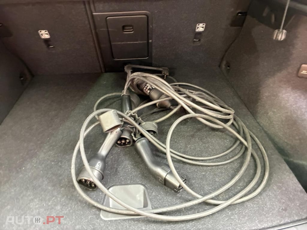 Volvo XC40 T5 Recharge R-Design DCT7