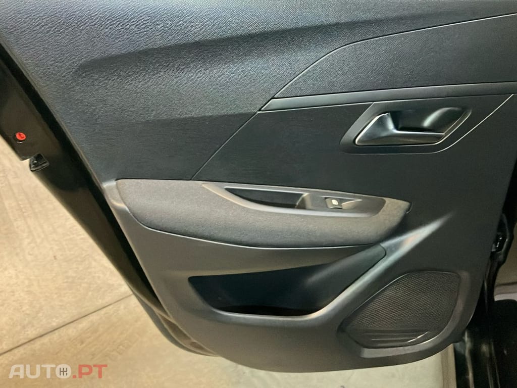 Peugeot 208 1.2 PureTech SE Style