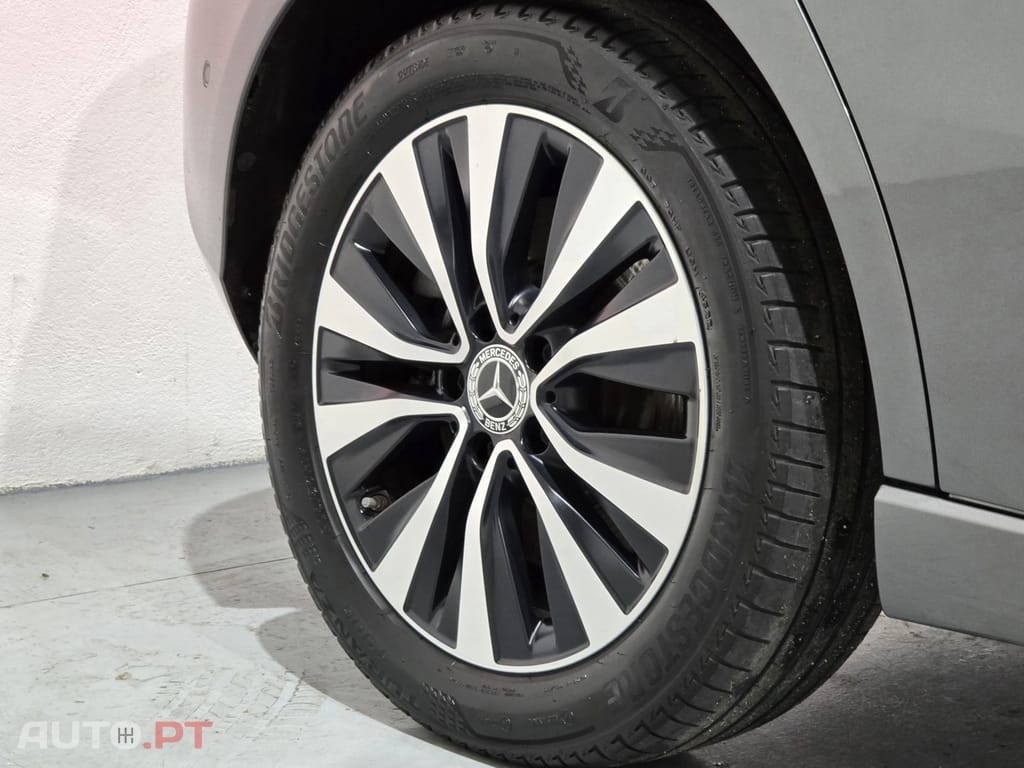 Mercedes-Benz A 250 e 8G-DCT Progressive