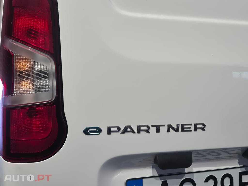 Peugeot E-Partner 50 Kwh Premium