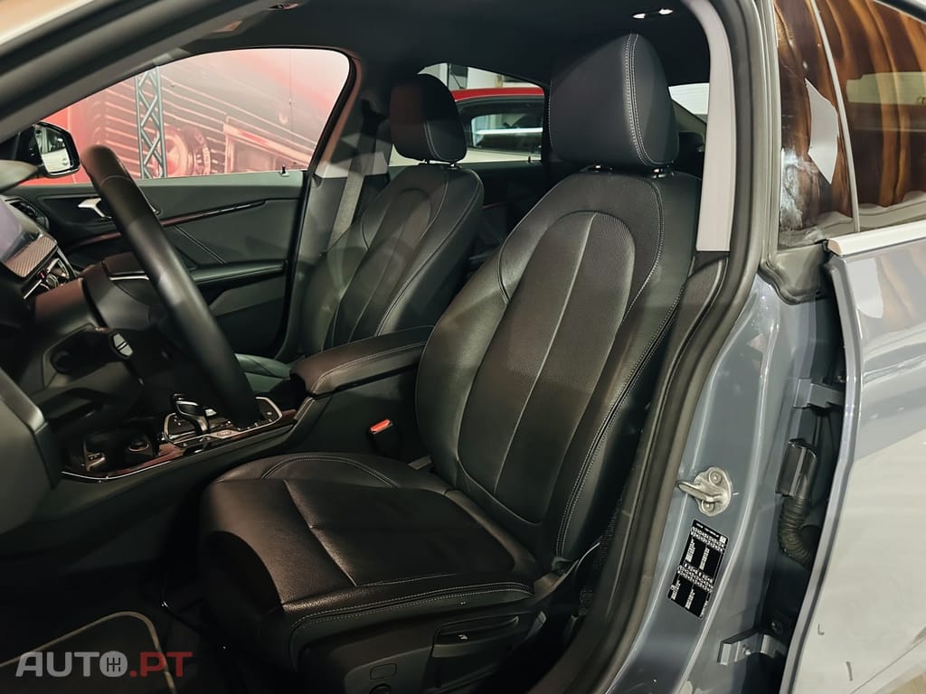 BMW 218 i Line Luxury