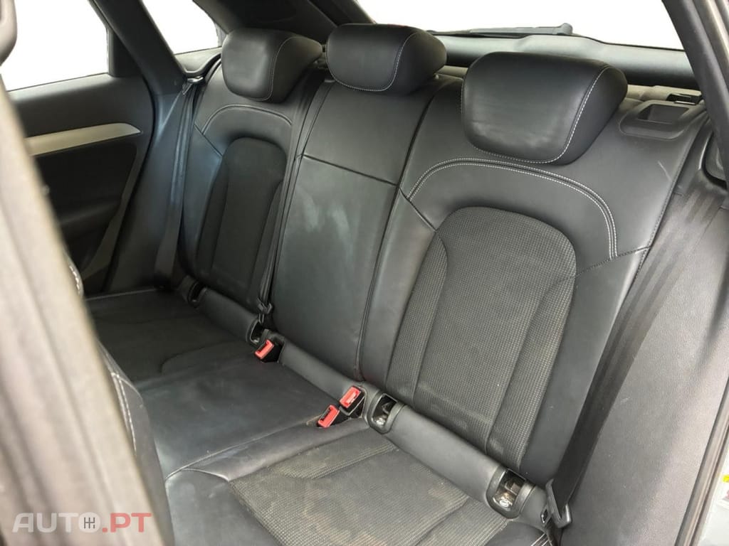 Audi Q3 2.0 TDI quattro S-line S tronic