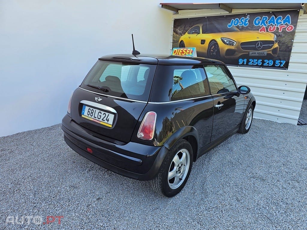 MINI Cooper One 1.4 D