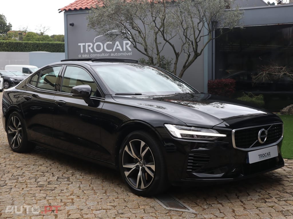 Volvo S60 2.0 T8 PHEV R-Design AWD