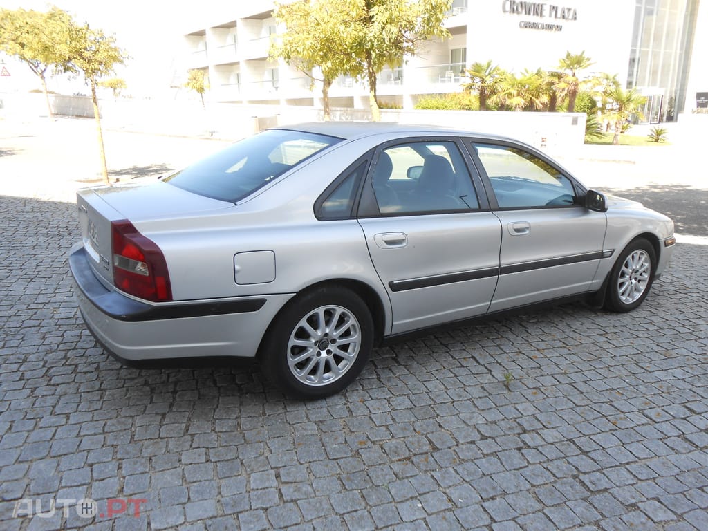 Volvo S80 2.0 T - GPL