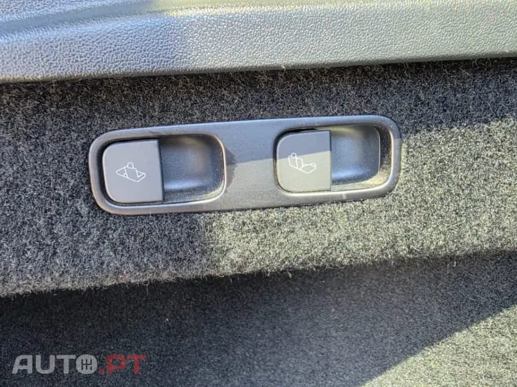Tesla Model Y Long Range Tração Traseira Premium