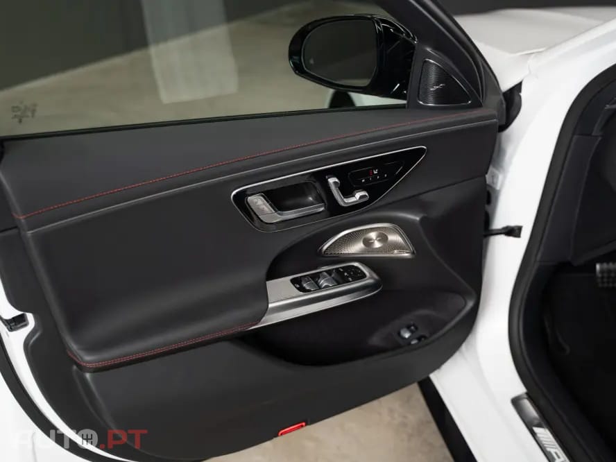 Mercedes-Benz E 53 AMG 4Matic+ SpeedshiftFT TCT 9G