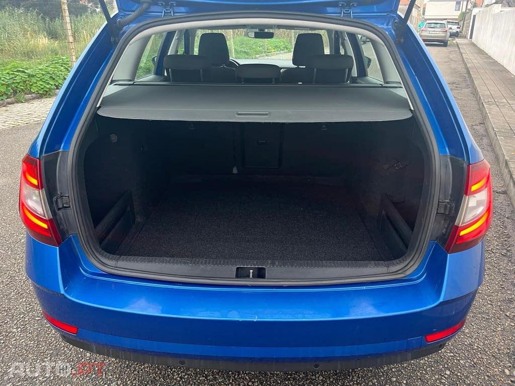 Skoda Octavia Break 1.6 TDI DSG Premium Edition
