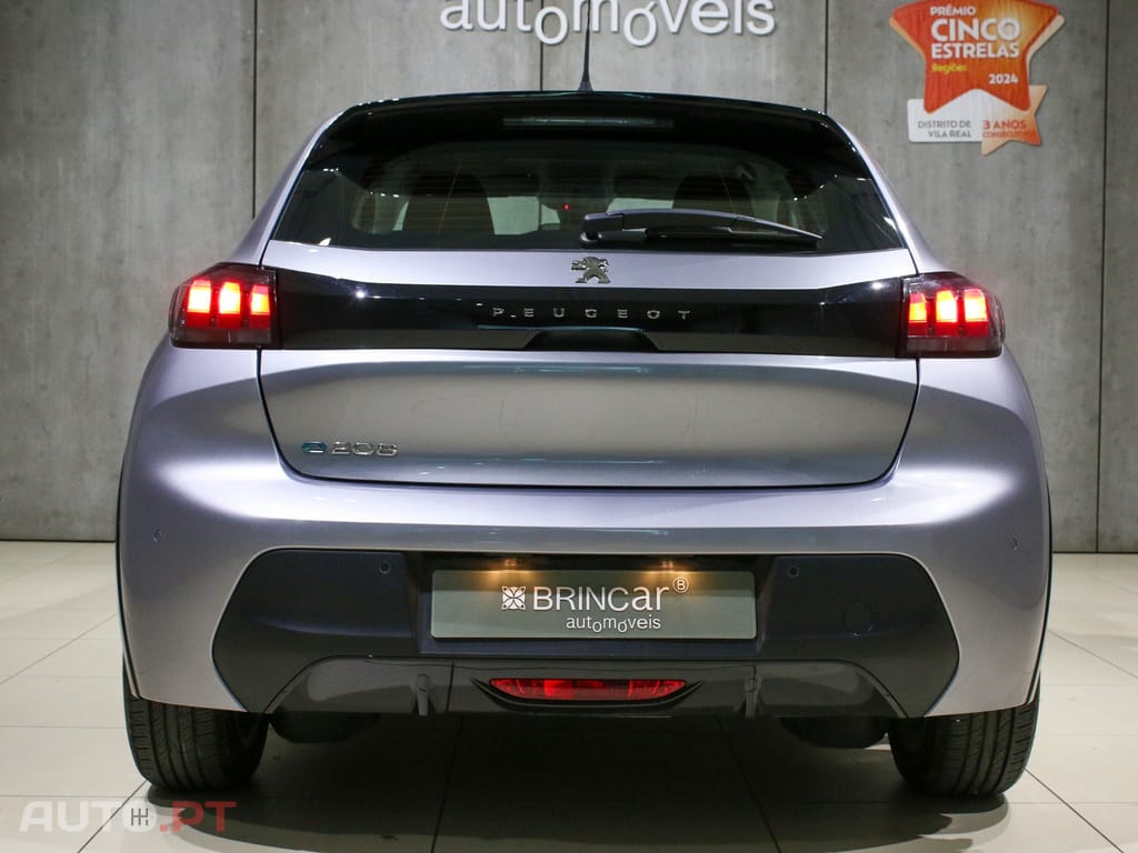 Peugeot E-208 50 kWh Active