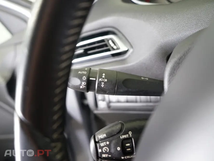 Peugeot 308 SW 1.6 BlueHDi Allure