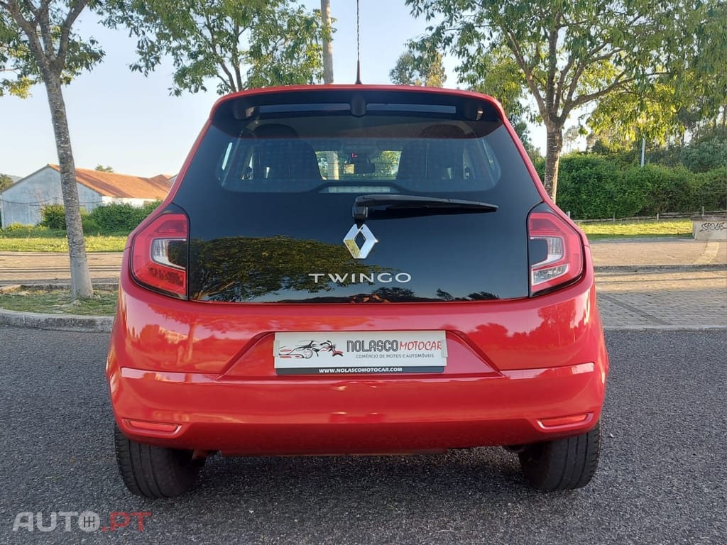 Renault Twingo 1.0 SCE INTENS