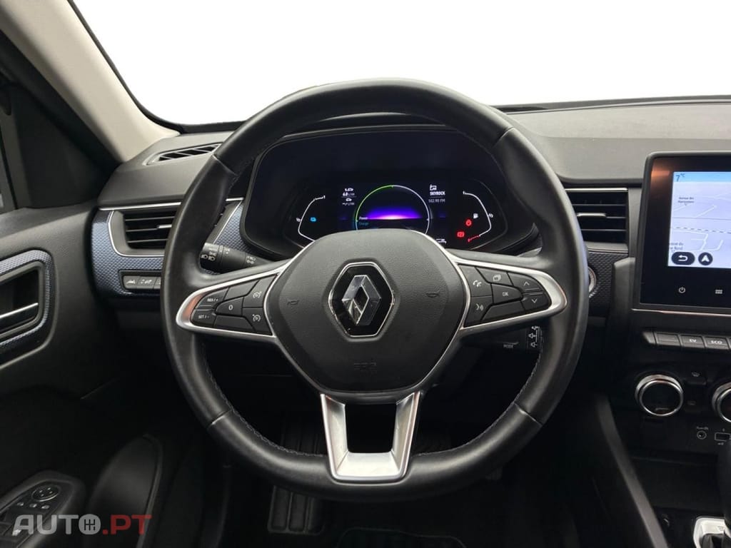 Renault Arkana E-Tech Business