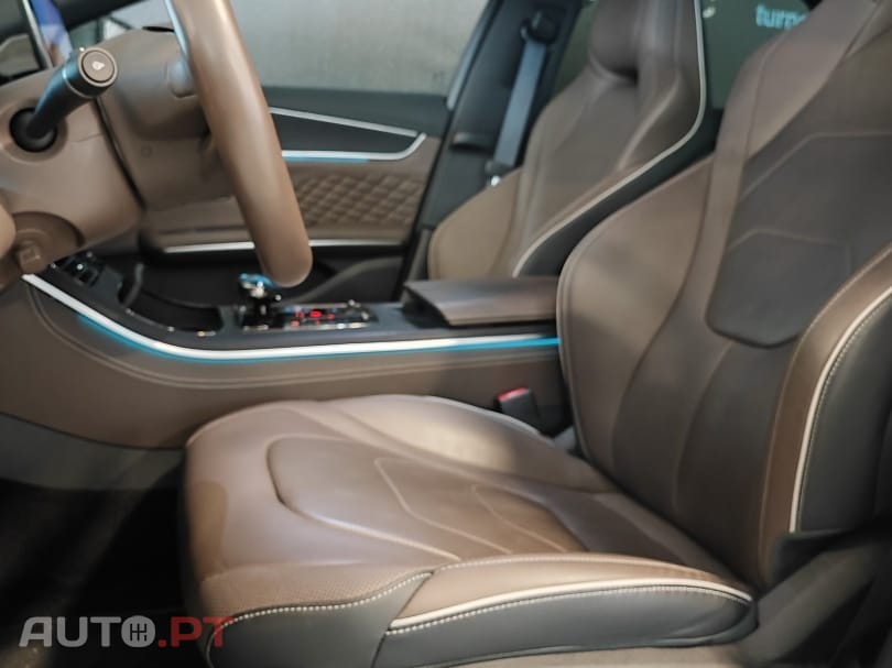BYD Han 85.4 kWh AWD Executive