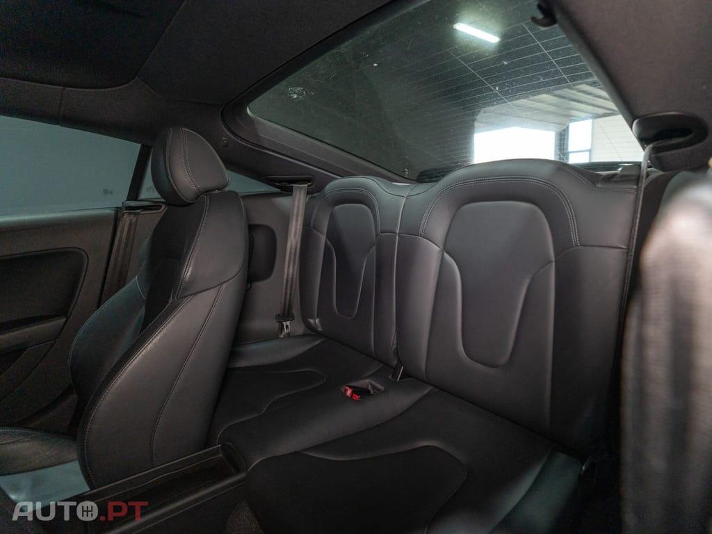 Audi TT 2.0 TFSI S-line