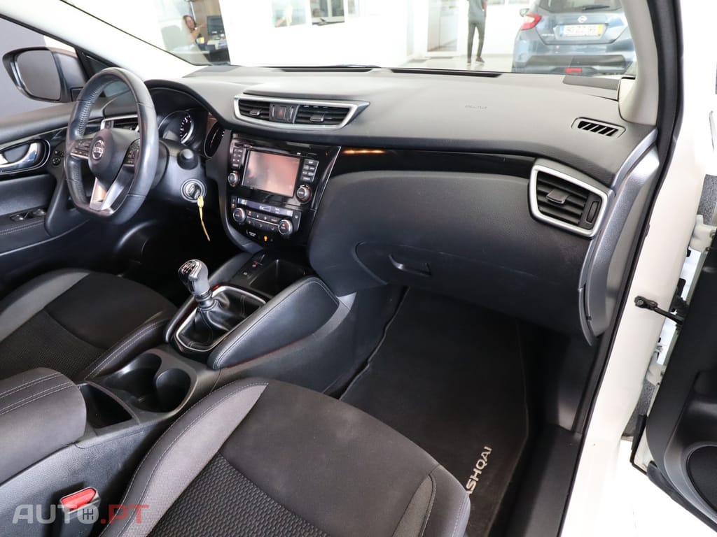Nissan Qashqai 1.5 dCi Acenta Connect