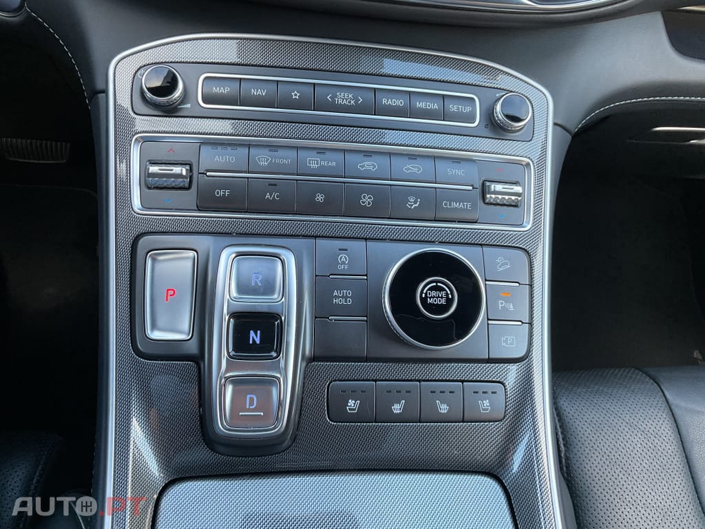 Hyundai Santa Fe 2.2 CRDi Vanguard+Luxury Pack