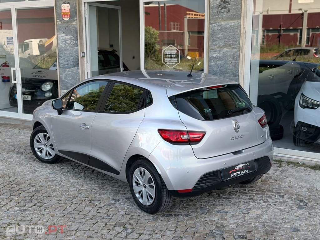 Renault Clio 1.5 dCi Confort 82g