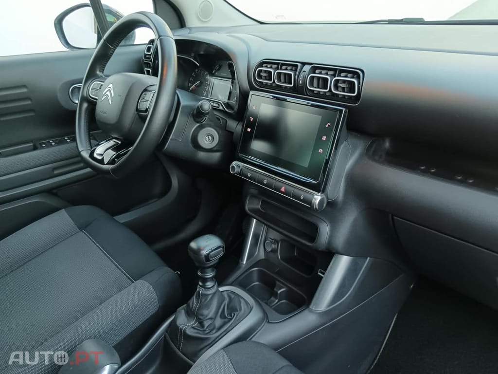 Citroen C3 Aircross 1.2 PURETECH 110 SHINE