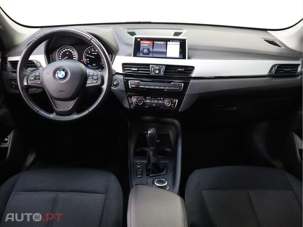 BMW X1 xDrive25e