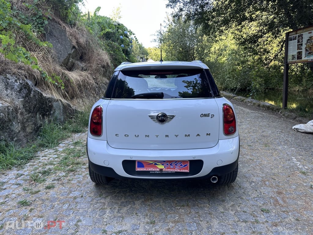 MINI Countryman One D