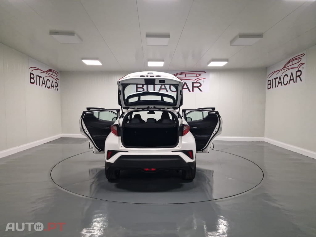 Toyota C-HR 1.8 Hybrid Comfort