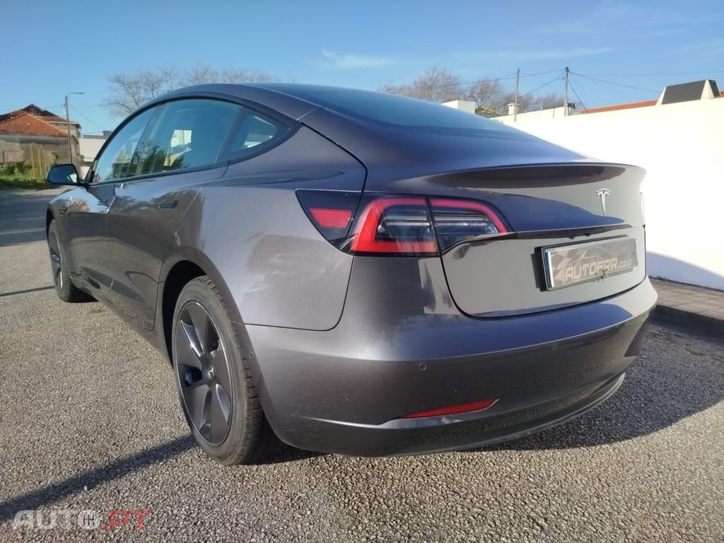 Tesla Model 3 Tração Traseira Premium