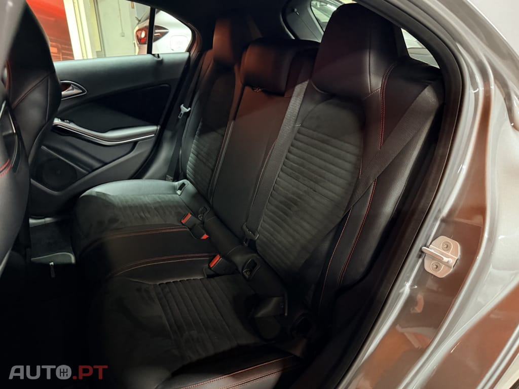 Mercedes-Benz A 200 AMG Line