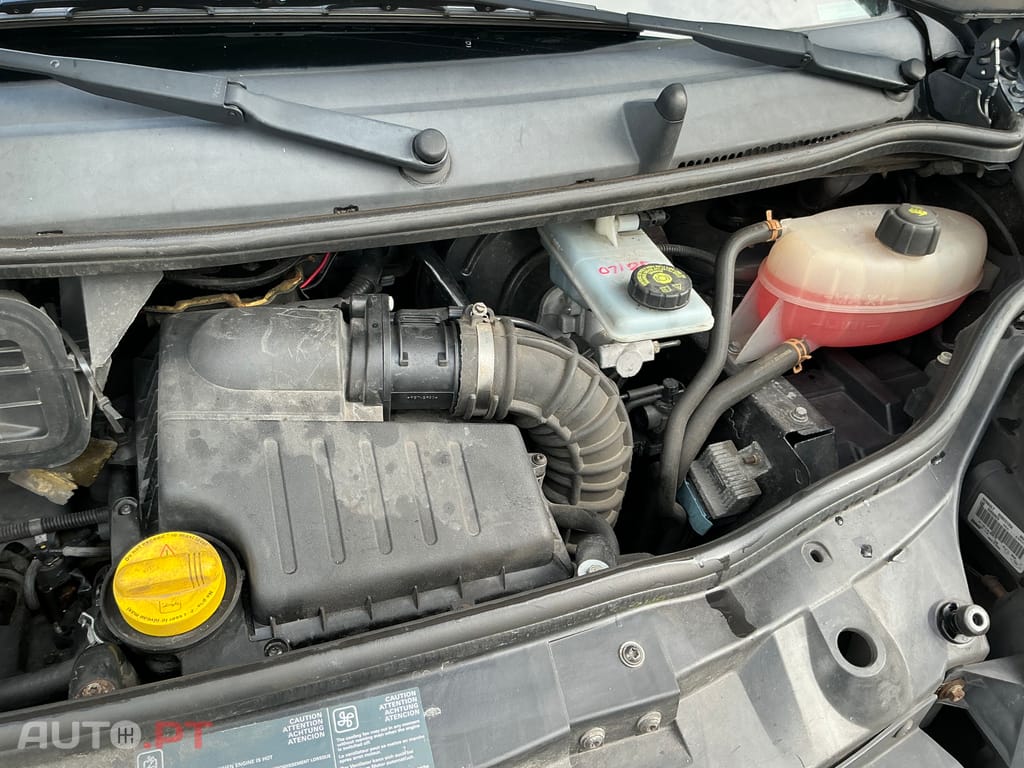 Opel Vivaro Furgones