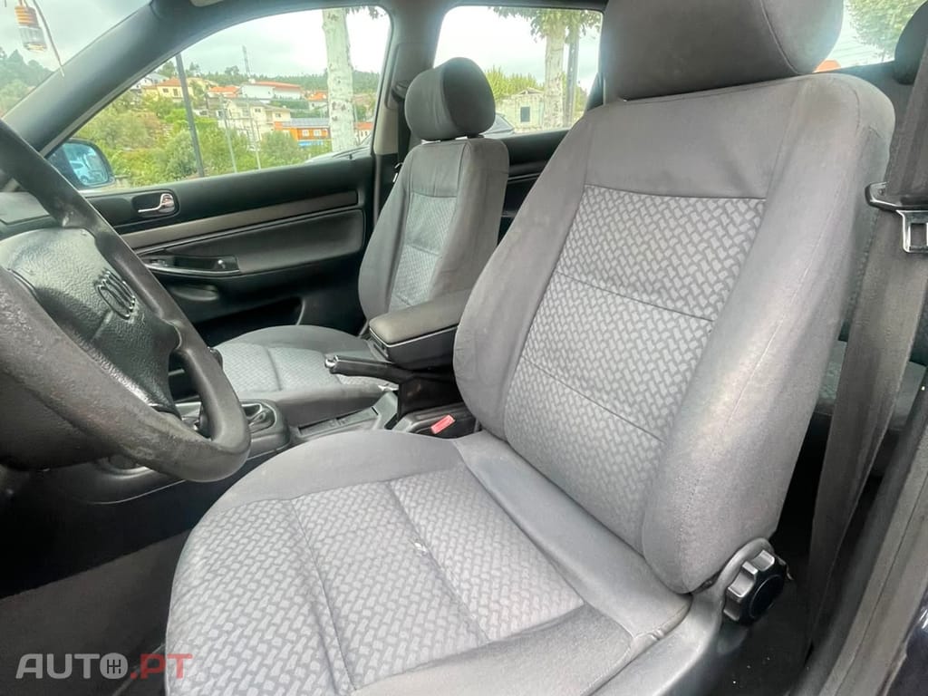 Audi A4 Avant 1.9 TDI Attraction