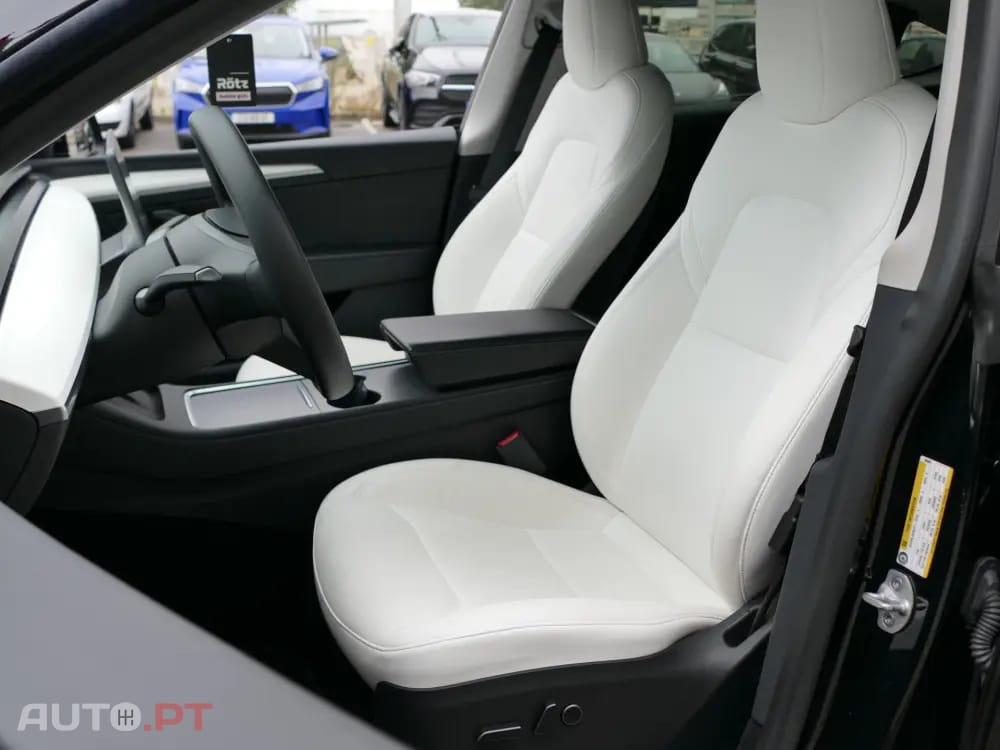 Tesla Model Y Tração Traseira