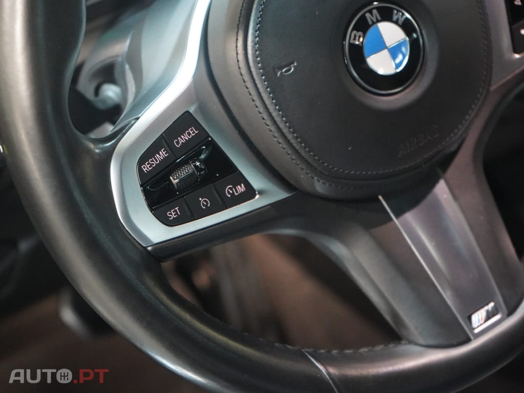 BMW 216 d Pack Desportivo M