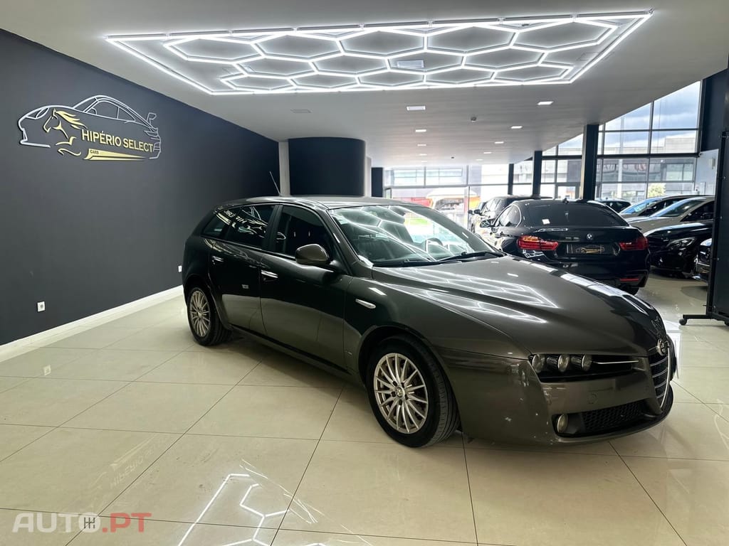Alfa Romeo 159 Sportwagon 1.9 JTDm 16V Sportiva