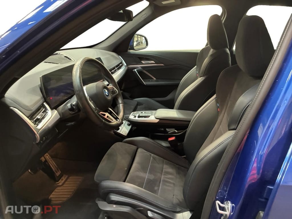 BMW iX1 eDrive20 M Sport Pack