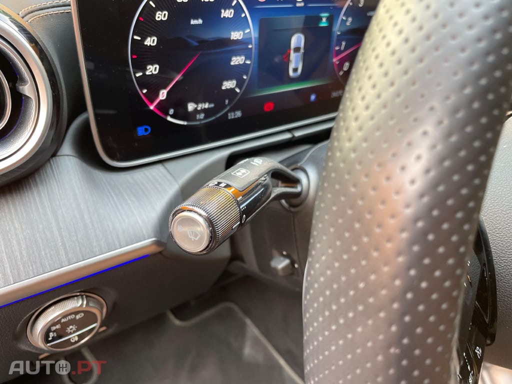 Mercedes-Benz CLE 200 COUPE AMG 