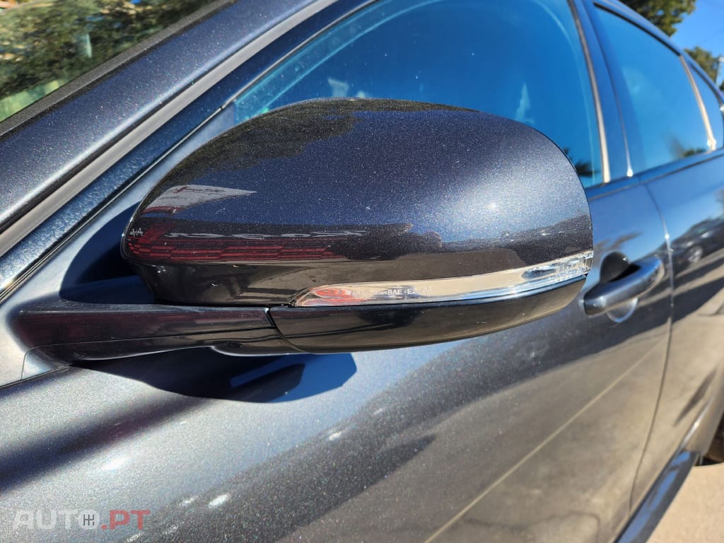 Jaguar XE 2.0 D R-Sport