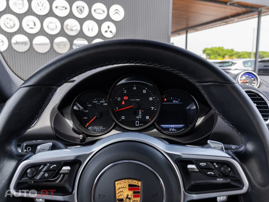Porsche 718 2.0 T PDK
