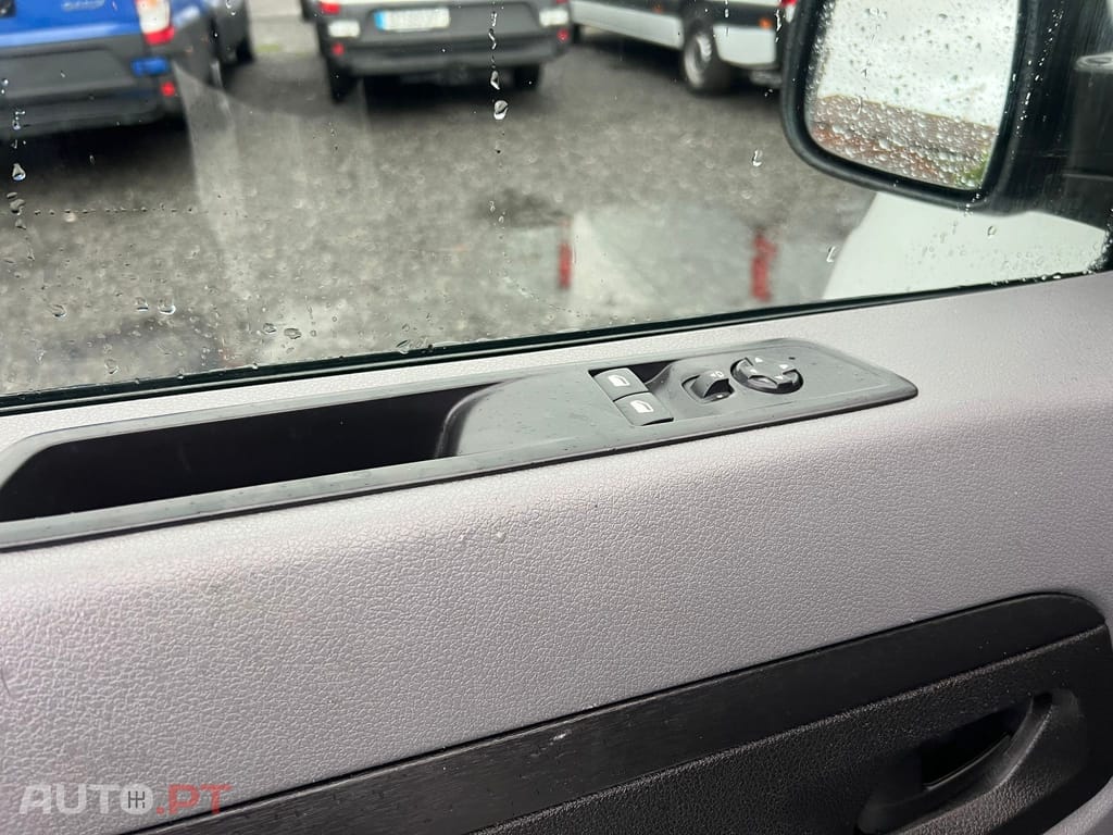 Peugeot Expert 2.0 BlueHDi L2H1 Premium Standard EAT8